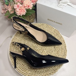 Nouvelles sandales noires à chaîne métallique 2025, chaussures brillantes pour femmes, talons slingback à bout pointu - Product Image 6