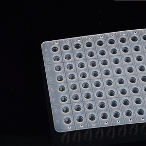 แผ่นเพลท PCR ฮองโบไล 96 หลุม ขนาด 0.2 มล. แบบ Flat Top สำหรับใช้ในห้องปฏิบัติการ - Product Image 3