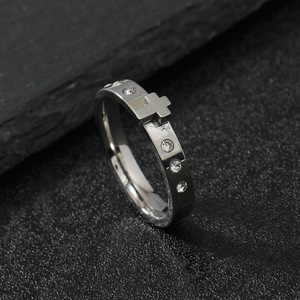 Anelli a Croce in Acciaio Inossidabile Stile Punk Retrò alla Moda, Anelli Classici con Croce 3D e Zirconia Cubica per Donne e Uomini, Idee Regalo - Product Image 4