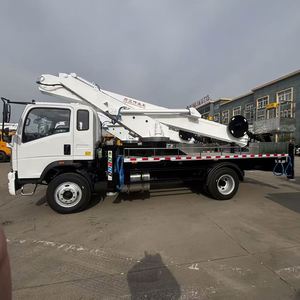 Camion léger Sinotruk HOWO, véhicule de travail aérien à flèche pliante de 25 m, transmission 4x2, stabilisateurs de type H pour les travaux en espace restreint - Product Image 4