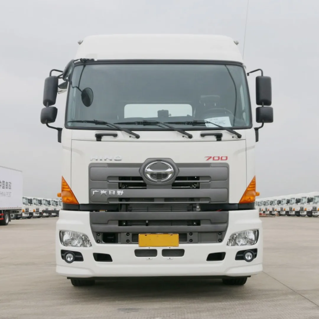 Brand new HINO 700 tractor truck 420HP 4X2 for exporting