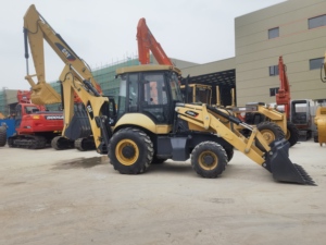 รถตักล้อยางตีนตะขาบ Caterpillar 420F มือสอง เครื่องยนต์ดีเซล ประสิทธิภาพสูง เหมาะสำหรับงานก่อสร้าง - Product Image 6