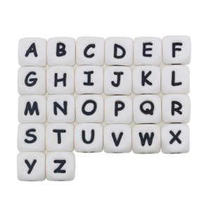 Perles de silicone en forme de lettres de 12 mm sans BPA pour la dentition des bébés, vente en gros - Product Image 1