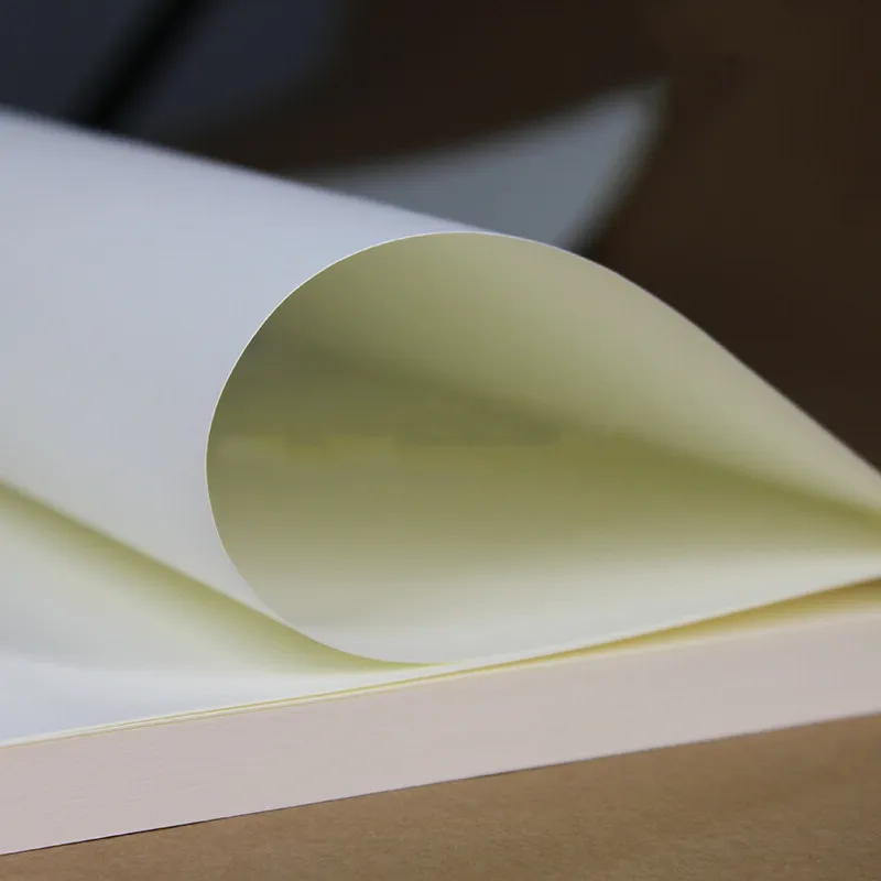 Papel de fiança para impressão offset sem madeira branco personalizado 65gsm para papel de escritório em rolo