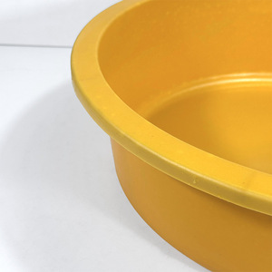Mangeoire en plastique jaune 47x13x38cm pour porcs, canards, oies, chats, chiens, bovins, moutons - Product Image 3