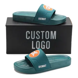 Henghao Oem Logo Unisex Cor Personalizada Homens Chinelos de Praia Plana Pu Sole 3d Logotipo Dos Homens Designer Chinelos Novidade Chinelos