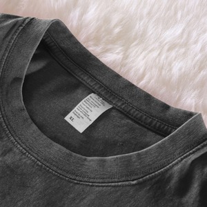 เสื้อยืดทรงหลวม สีพื้น ผ้าฝ้าย 100% ใส่ได้ทั้งชายและหญิง สำหรับฤดูร้อน - Product Image 4
