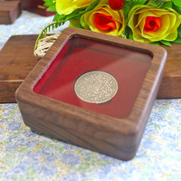 Boîte en bois massif de noyer sculptée pour pièces commémoratives de dix centimètres, coins arrondis, pour pièces d'argent, de dollar, de or et de cuivre