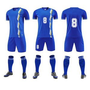 Costume de football de vêtements de sport en tissu doux de haute qualité avec nom et numéro dernier style uniforme de football de nouveauté sublimé - Product Image 4