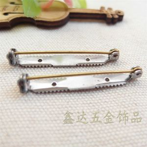 Xinda propose une série d'épingles de sûreté en fer épaissies de 38 mm pour bébés en gros. Une variété de styles sont disponibles Selecti - Product Image 5