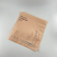 Sac d'emballage en plastique de sous-vêtements à fenêtre transparente personnalisée de haute qualité avec joint à fermeture éclair OPP/CPP pour vêtements