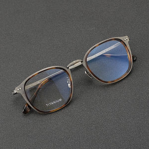 النظارات المربعة من العلامة التجارية الفاخرة عالية الجودة بمواصفات كلاسيكية نظارات التيتانيوم من ماركة - Product Image 1