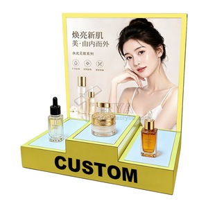 Support d'affichage cosmétique en acrylique personnalisé en gros avec éclairage LED pour parfum, étagère de présentation de maquillage durable à 2 niveaux - Product Image 4