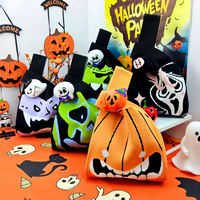 Tas Hadiah Halloween Baru, Souvenir Pesta Trick-or-Treat, Tas Permen Rajut Polyester Lipat Motif Seram dengan Bros