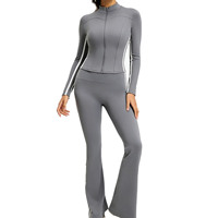 Ensemble de pantalons évasés de yoga pour femmes, veste de sport ajustée et courte, tenue de sport respirante et à séchage rapide pour la salle de sport