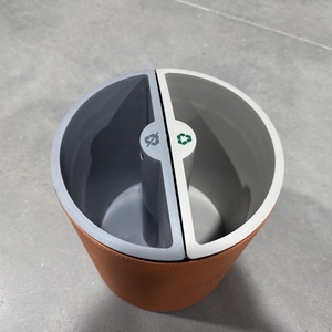 Poubelles rondes en cuir 10L 2 compartiments avec baril intérieur en <span class=keywords><strong>plastique</strong></span> Double couche hôtel poubelle personnalisée - Product Image 3