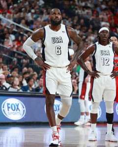 カスタムメイドの通気性のあるポリエステル製ショーツ、昇華プリントロゴ入り、男の子・大人向け、特定のバスケットボール用品、バスケットボールジャージ - Product Image 2