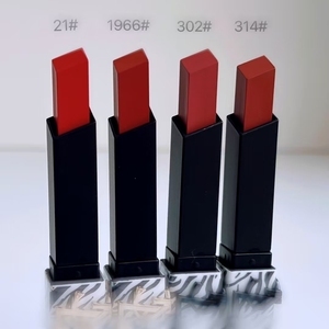 Baume à lèvres brillant hydratant bio végétalien OEM ODM personnalisable en gros pour la revente - Product Image 4
