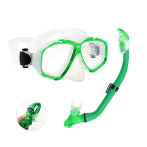 Équipement de plongée pour enfants aux couleurs vives personnalisées, ensemble de tuba pliable en silicone pour enfant avec lentilles en verre, masque à double lentille anti-fuite - Product Image 2