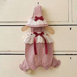 2025 été nouveau vêtements pour animaux de compagnie chat et <span class=keywords><strong>chien</strong></span> arc dentelle <span class=keywords><strong>Plaid</strong></span> deux jambes manteau + chapeau - Product Image 2