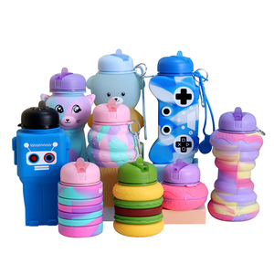 Bouteille d'eau pliable en silicone sans BPA, personnalisable avec logo, pour festivals, activités de plein air et enfants - Product Image 1