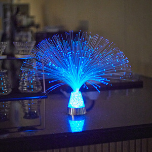 Lampe de chevet décorative de table avec <span class=keywords><strong>ciel</strong></span> étoilé en fibre optique colorée pour les luminaires de Noël, améliorant le sommeil - Product Image 1