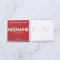 Étiquette métallique personnalisée en alliage de zinc moulé sous pression pour flacon de parfum, plaque signalétique logo évidée électroplaquée pour emballage cosmétique