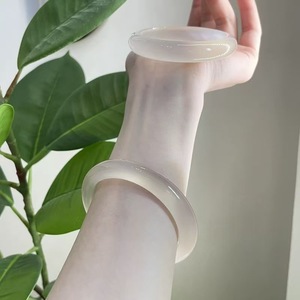 Bracelet en Agate Champagne-Gold de Haute Clarté Couleur Naturelle AAA, Calcedoine Clair de Lune Style Pastoral, Couleur Naturelle qui Sublime le Bracelet - Product Image 4
