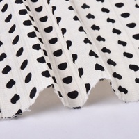 Tissu rayé 100% polyester 120GSM avec imprimé à pois blanc et noir, texture verticale nette, résistant aux plis, pour chemises et robes de filles
