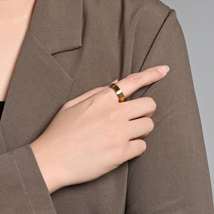 Cross-border trade, smooth rotating <b>ring</b>, <b>titanium</b> steel plated with 18K gold, engraved, couple <b>rings</b>, anxiety-relieving jewelry - Product Image 3