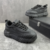 Chaussures de sport de luxe légères et respirantes à semelle épaisse de haute qualité, vente directe d'usine OEM, logo personnalisable en gros