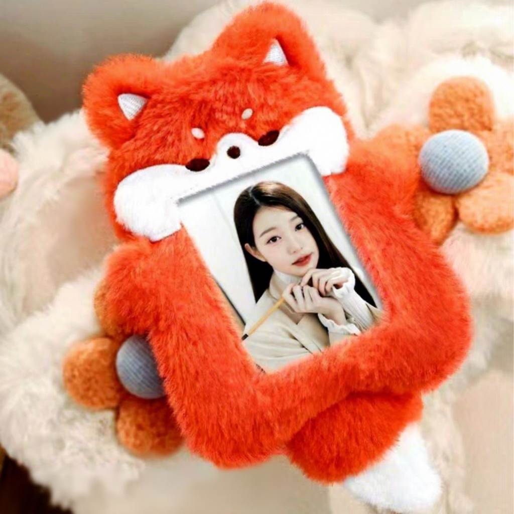 สุนัขจิ้งจอกสีส้ม [มีหาง]