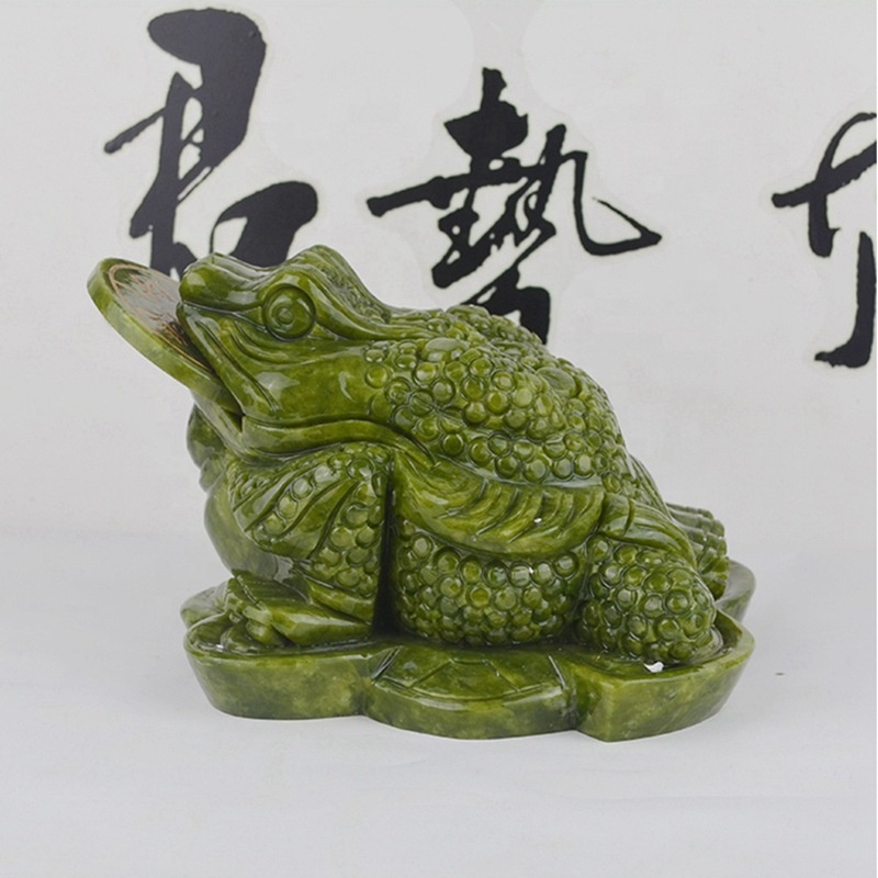 卸売幸運の富風水ヒキガエル石天然クリスタル工芸品Xiuyan翡翠