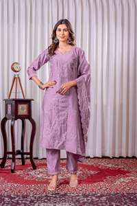 ARTRIDDHS Venta al por mayor Formal Kurti Set con pantalón y Dupatta Fabricado en India - Product Image 2
