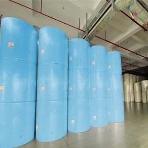 Customizable disposable toilet seat covers are made from <b>rolls</b> of coated <b>paper</b> with patterned wood pulp <b>paper</b> for waterproofing. - Product Image 1