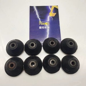 Cojín de Motor de Alta Calidad 267-1048 267-1050, Ocho Piezas para 304 303C CR 304C CR 304E 305.5D 305.5E - Product Image 2