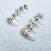Uñas artificiales hechas a mano Uñas en forma de almendra con flores pintadas estilo corte Alta calidad y reutilizables