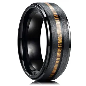 2022 Custom Minimalist Men Schwarzer Edelstahl ring Klassischer Verlobung sring Schmuck Schmaler Holzmaserung Edelstahl ring