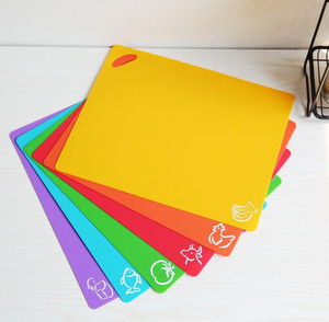 PP Kitchen Non-Toxic Kitchen Plastic Chopping Board Vegetable Cutting board Colorful Polyethylene Chopping Mat