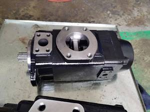 Bomba Principal Doosan JISION 401-00354A, Repuesto de Fábrica China, Nueva en Stock, Bomba de Engranajes Doosan 401-00354A para Cargadora de Ruedas DL300A - Product Image 4