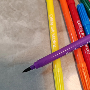 Set di 10 Pennarelli Coloranti Alimentari per Decorazione Torte, Strumenti per Disegnare su Biscotti e Fondente, Accessori Fai-<span class=keywords><strong>da</strong></span>-Te - Product Image 2