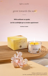Bougie parfumée artisanale en cire de soja personnalisée, cadeaux de mariage, parfum de lavande, vanille, fleurs, dans un verre - Product Image 4