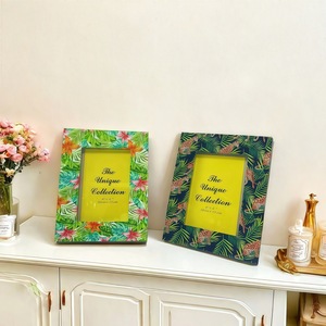 Nueva Figura Decorativa Europea de Resina Epoxi, Esculpida Artísticamente y Personalizada, con Diseño de Flores Pastorales, para Decoración del Hogar, Dormitorio y Sala de Estar - Product Image 3