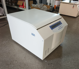 Centrífuga de Sobremesa de Baja Velocidad 4000 RPM 2600xg CEMA INSTRUMENT TD5A - Product Image 3