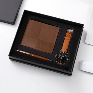 Set Regalo Aziendale di Tre Pezzi: Orologio al Quarzo, Portafoglio e Penna per <span class=keywords><strong>Uomo</strong></span>, Regalo di Lusso per la Festa del Papà e <span class=keywords><strong>San</strong></span> <span class=keywords><strong>Valentino</strong></span> - Product Image 1
