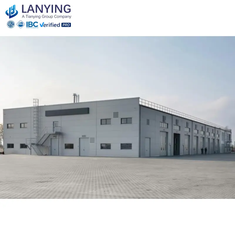 Structure en acier de nouvelle conception de haute qualité construisant un grand atelier d'entrepôt en provenance de Chine