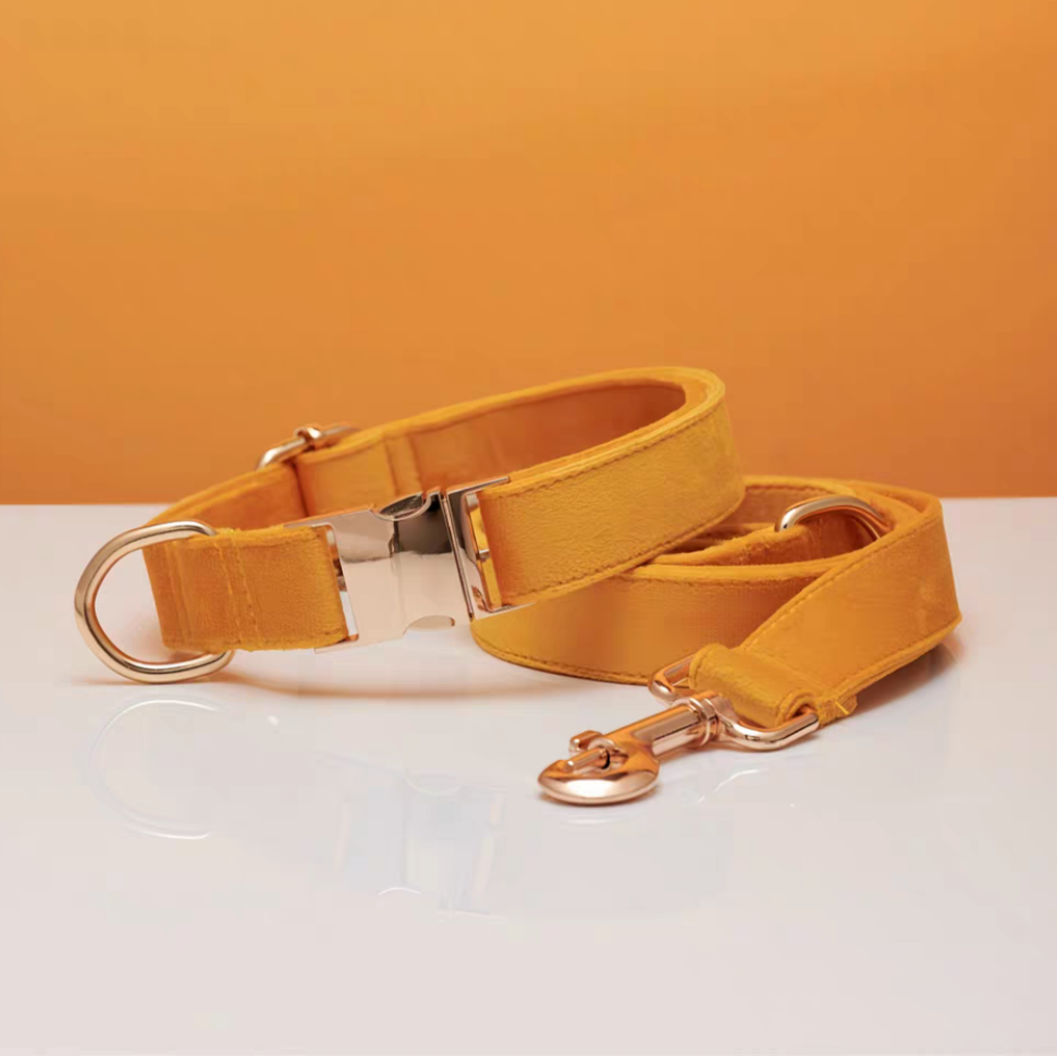 [Collier en corde] corde jaune maïs de 1,2 m (lettrage)