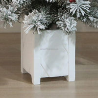 Arbres de Noël à neige floqués pré-éclairés en gros d'usine avec lumières LED Arbres décoratifs de Noël