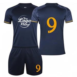 Color personalizado Sublimación de calor Impresión Poliéster caliente Número personalizado Traje de fútbol Deportes de los hombres Equipo de fútbol Jersey - Product Image 5