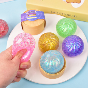 BT Gold Powder Crystal Buns Mini Gold Powder Steamed Buns, Juguetes Blandos TPR Antiestrés para Apretar, para Recuerdos de Fiesta - Product Image 6
